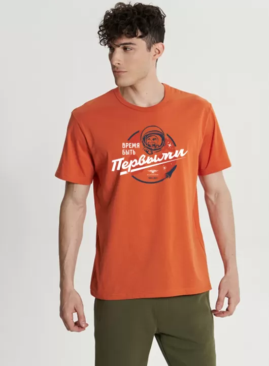 Футболка с принтом